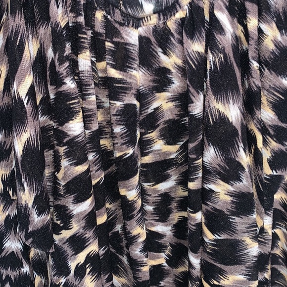 Layered Ruffle Front Top - Picture 8 of 14